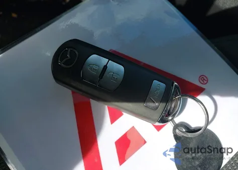 2016 Mazda Cx-5 Sport z USA, uszkodzony, nr VIN JM3KE2BY8G0751387